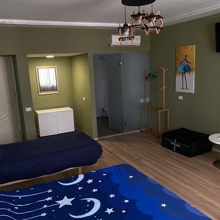 Driti Central Hotel Tiranë Ngoại thất bức ảnh